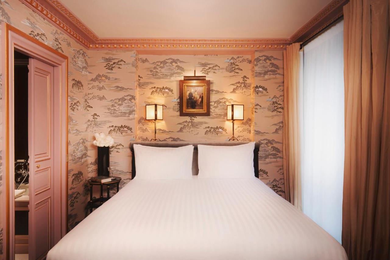 Maison Proust, & La Hotel Parijs